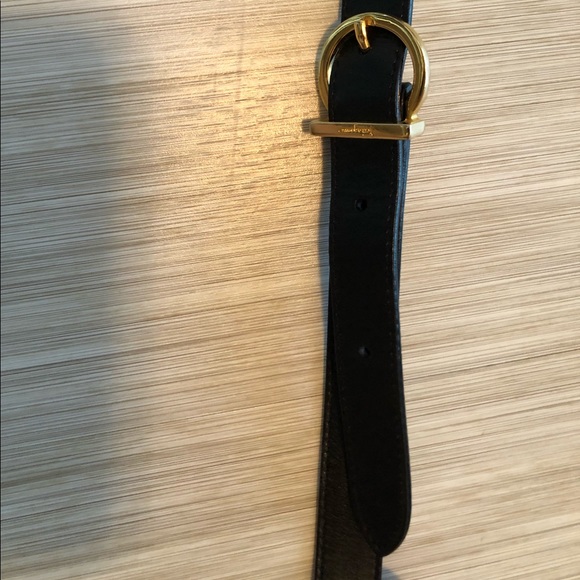 Authentic Salvatore Ferragamo Gancini Leather Bag, Black - Picture 14 of 14